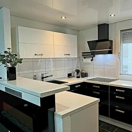 Appartement Im Herzen Von Metzingen